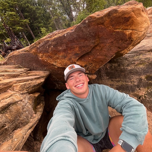 Meet your Posher, Conner - Picture 1 of 6